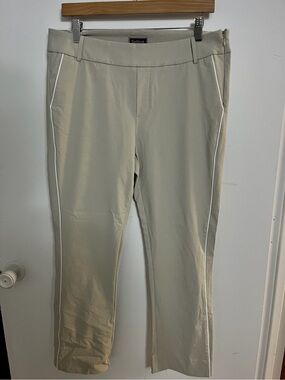 Golftini Beige Straight-Leg Pants with White Piping